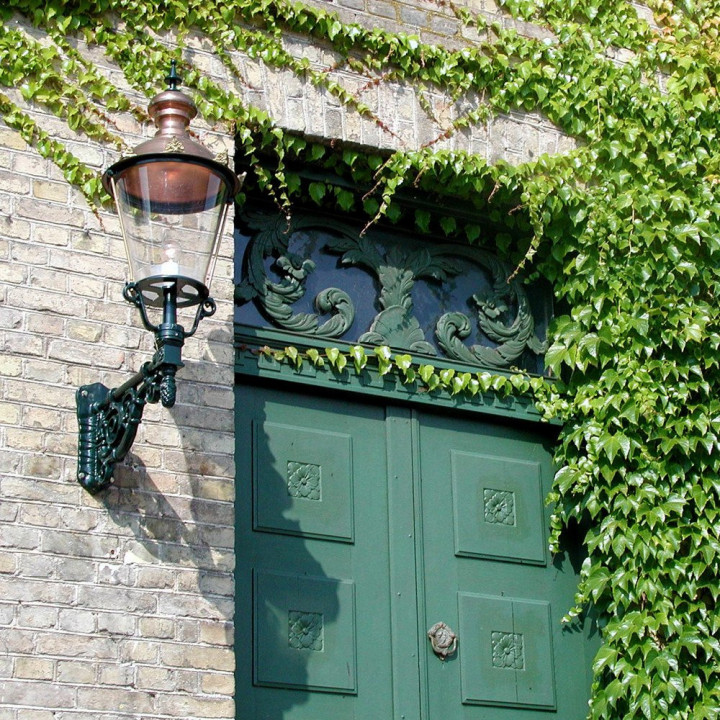 Applique murale AMSTERDAM ronde classique soutenue Htr 115cm