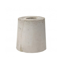 Socles en béton pour fondations des poteaux de luminaires alu