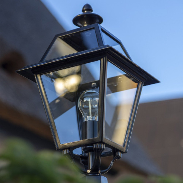 Lampadaire MAASEICK lanterne carrée ajourée 25x25cm, htr 151cm